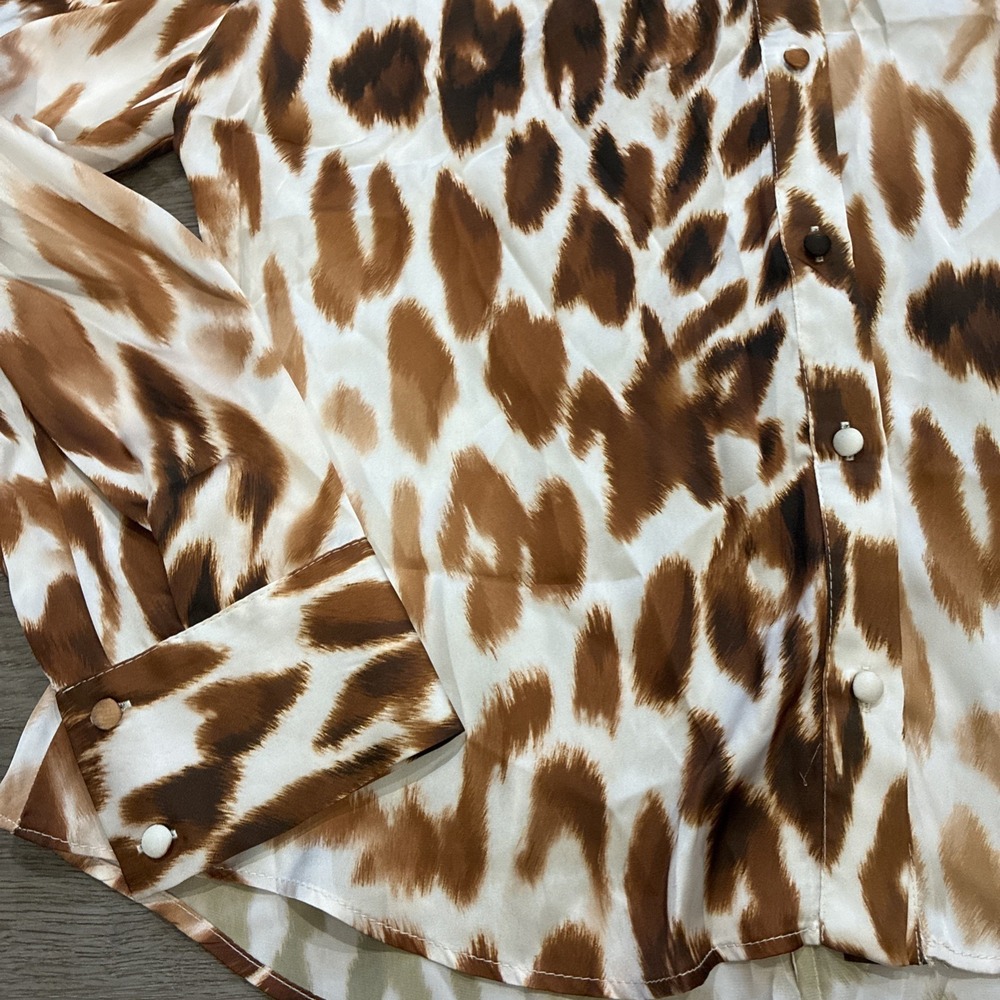 Zara Sheer Satin Animal Print Button Up Collared Blouse | Size XL | NWOT - Picture 3 of 6